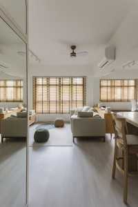 Scandinavian Entryway at 114B Alkaff Crescent