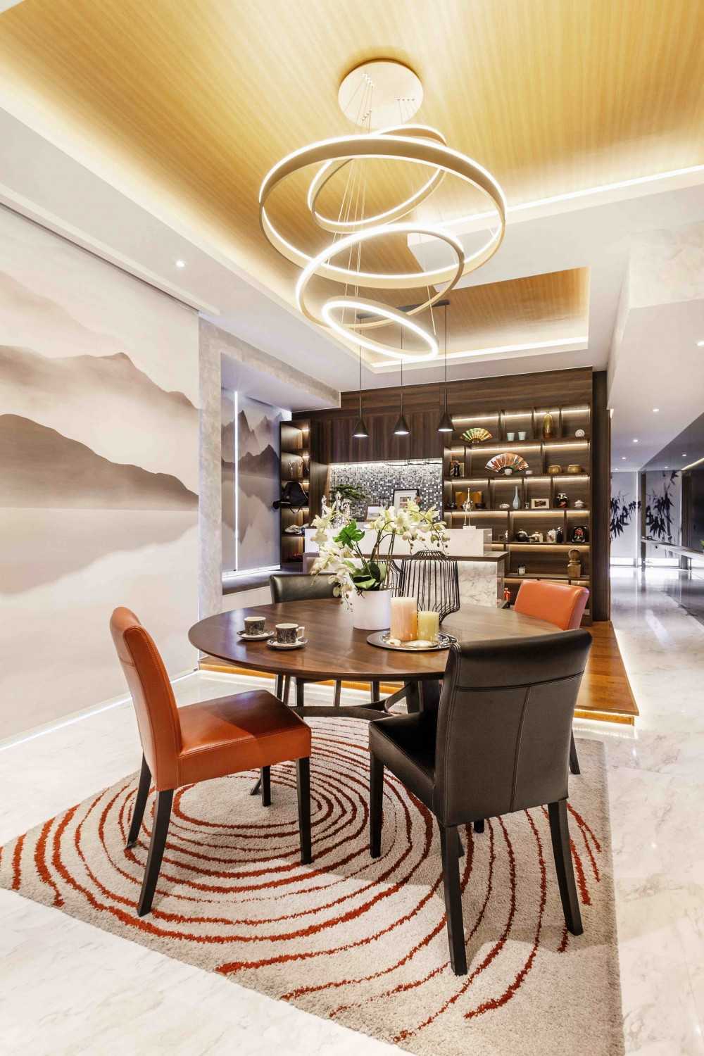 Asian Dining Room with Dining Table and Dining Chairs