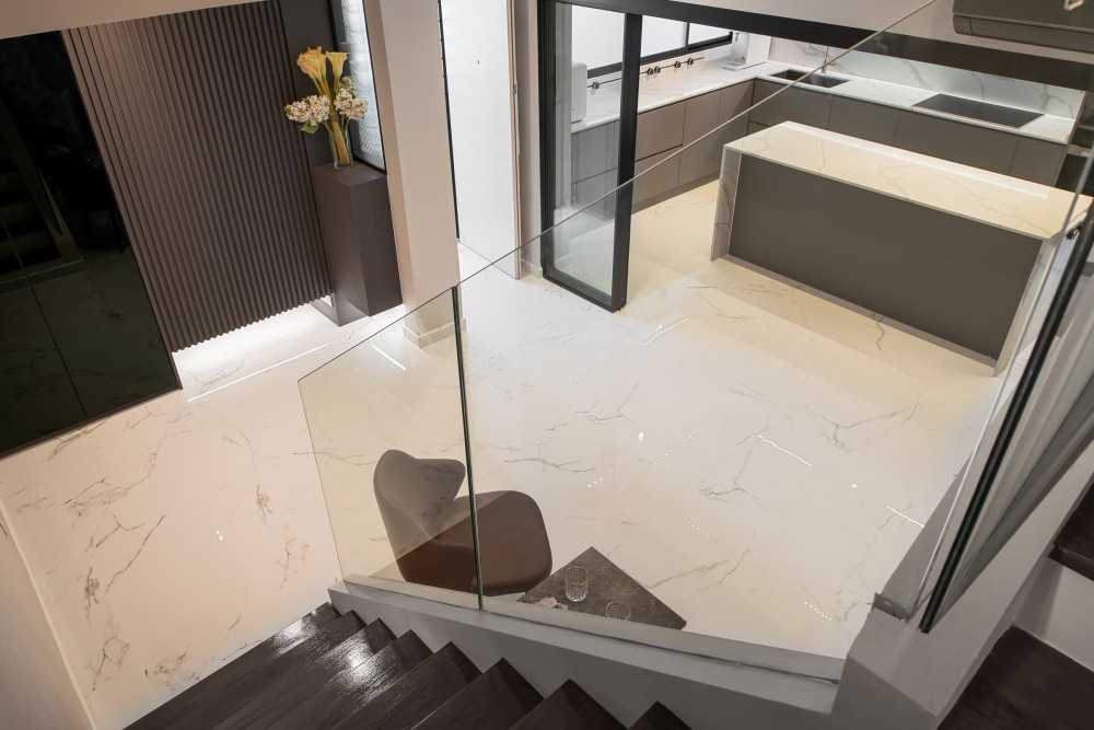 Minimalist Foyer with Artwork and Console Table