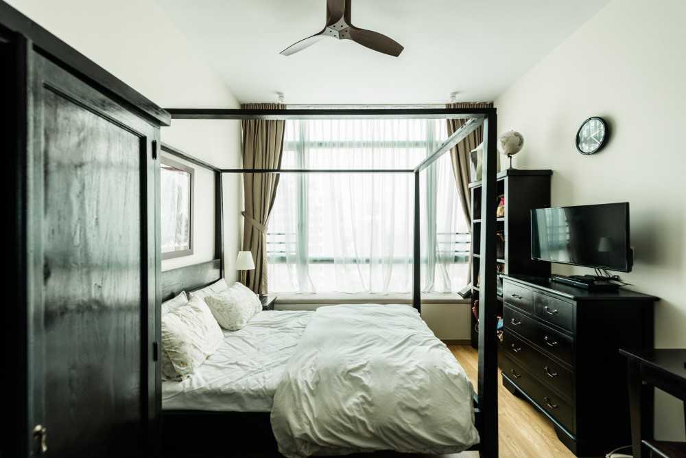 Transitional Bedroom with Bay Window and Built-in Bed