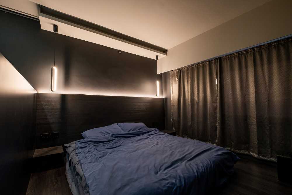 Contemporary Bedroom with Platform Bed and Vinyl Flooring