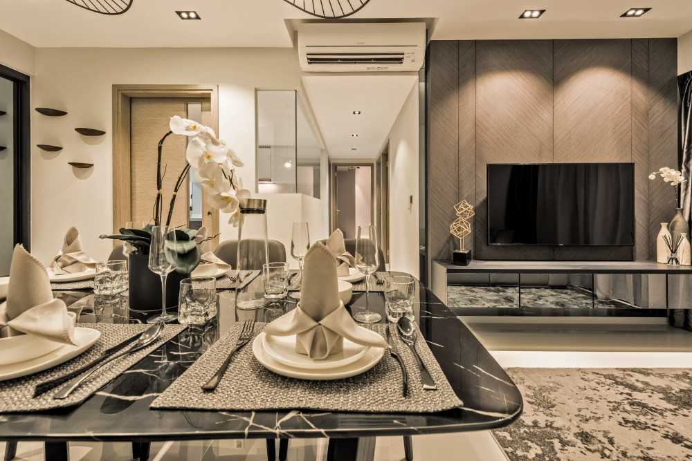 Modern Dining Room with Dining Table and Dining Chairs