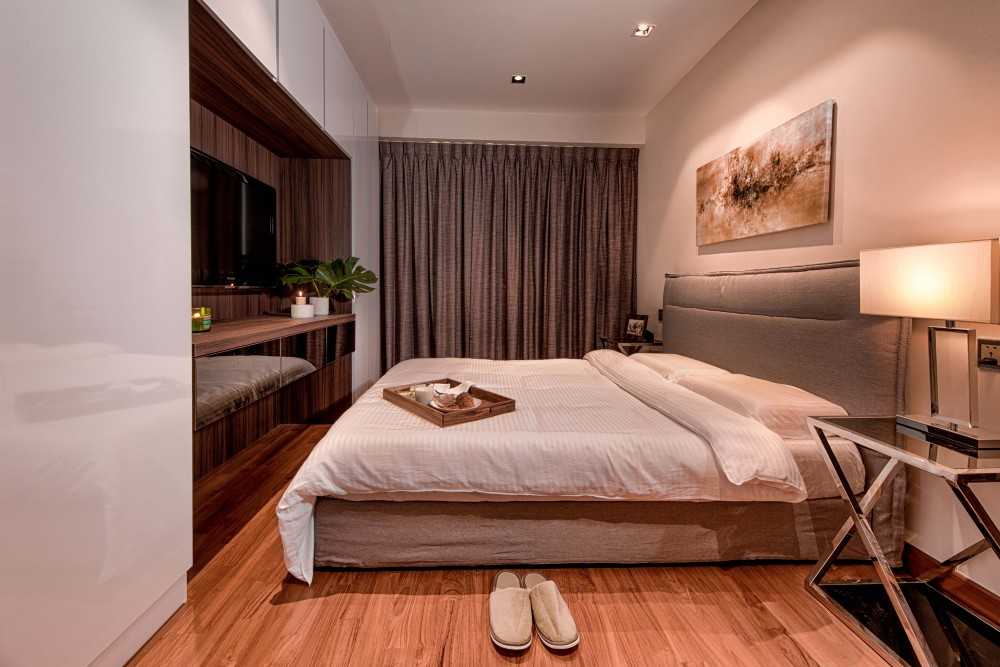 Contemporary Bedroom with Cove Lighting and Wardrobe