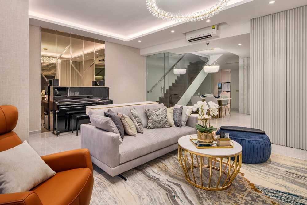 Modern Living Room with Feature Wall and Mirror