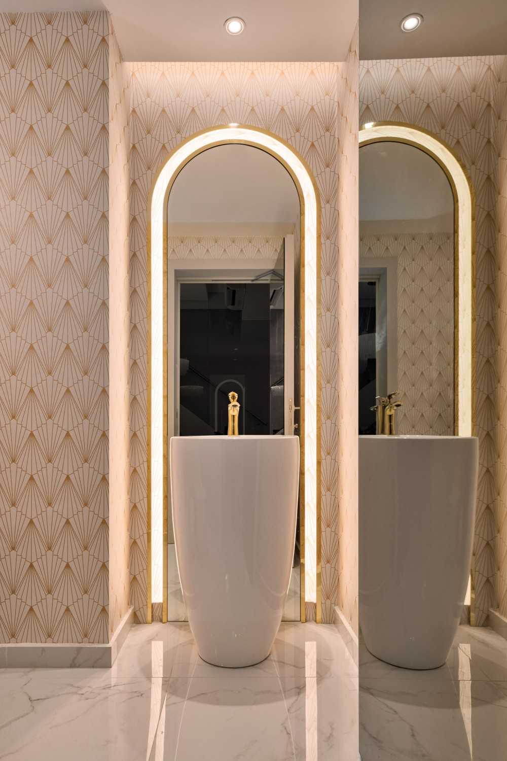 Modern Bathroom with Marble Floor and Feature Wall