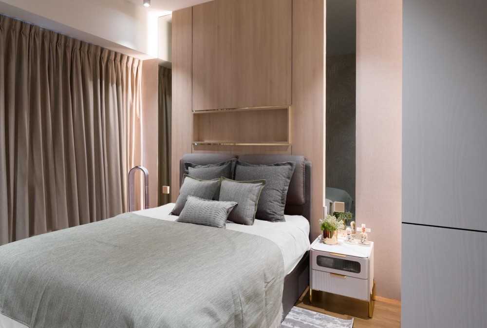 Modern Bedroom with Cove Lighting and Built-in Bed
