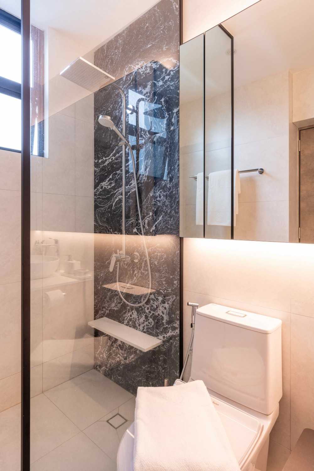 Modern Bathroom with Countertop and Feature Wall