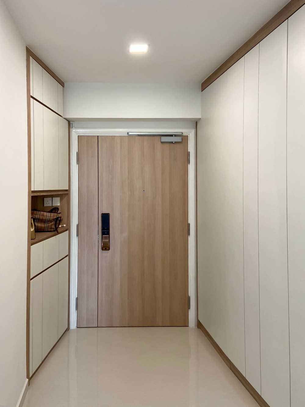 Modern Foyer with Storage Cabinets and Display Cabinets