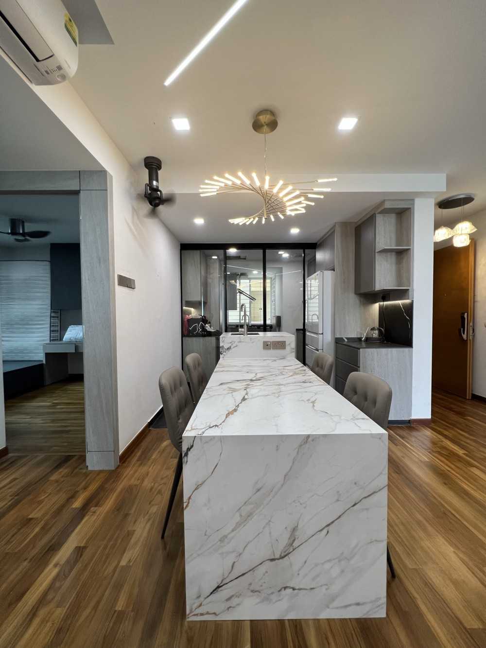 Modern Dining Room with Downlights and Dining Table