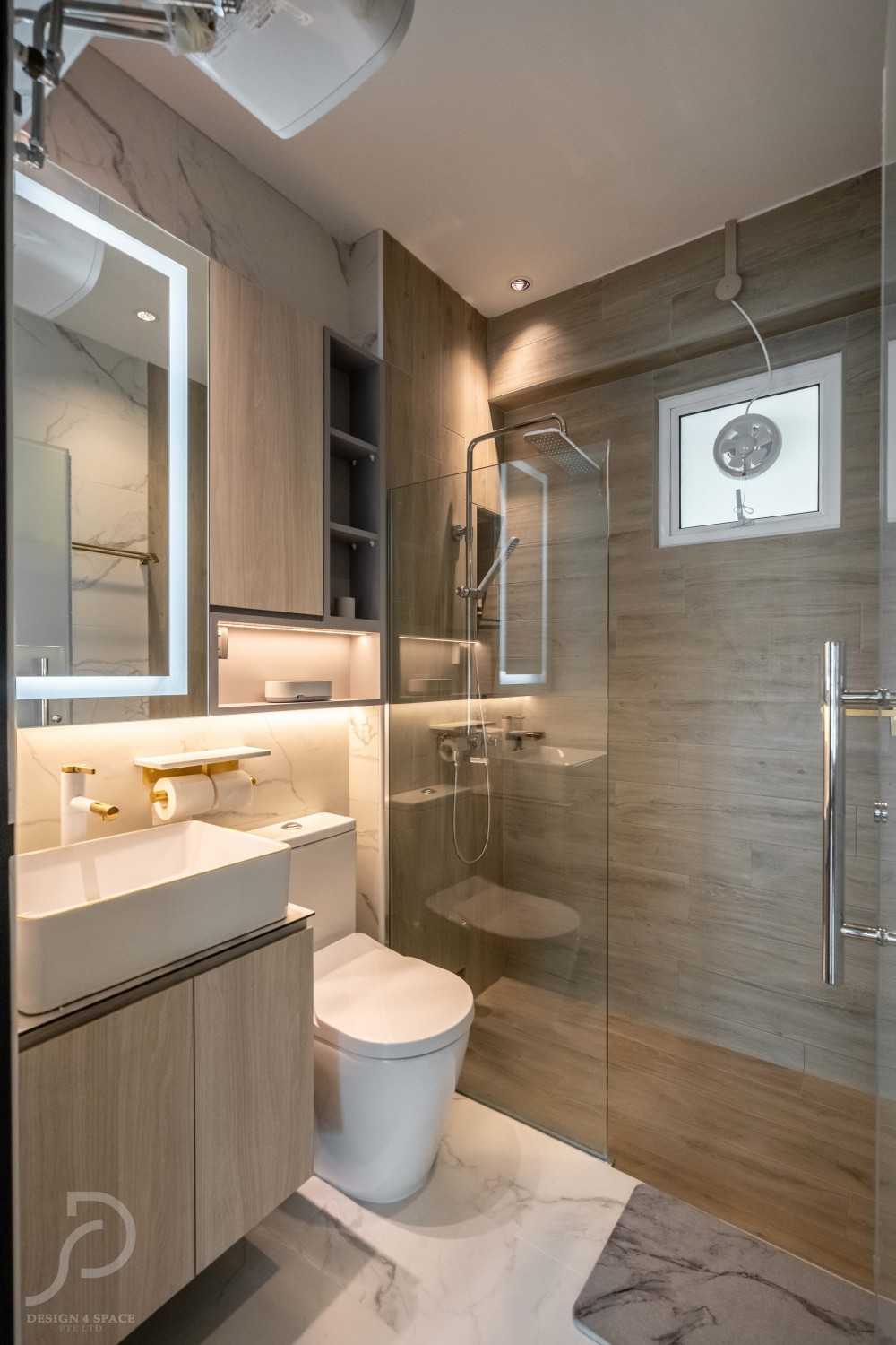 Modern Bathroom with Mirror and Shower Screen