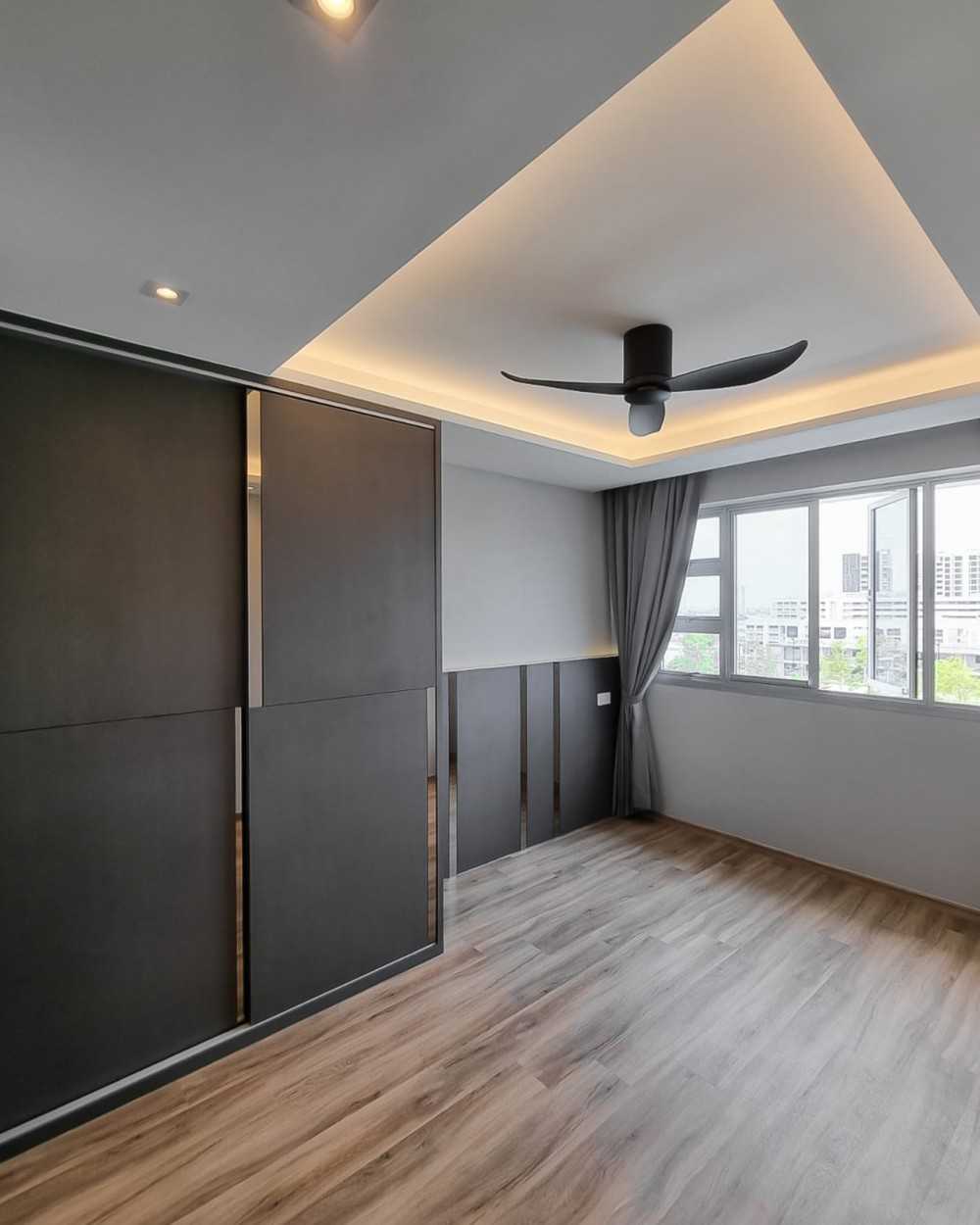 Modern Bedroom with Wardrobe and Sliding Wardrobe