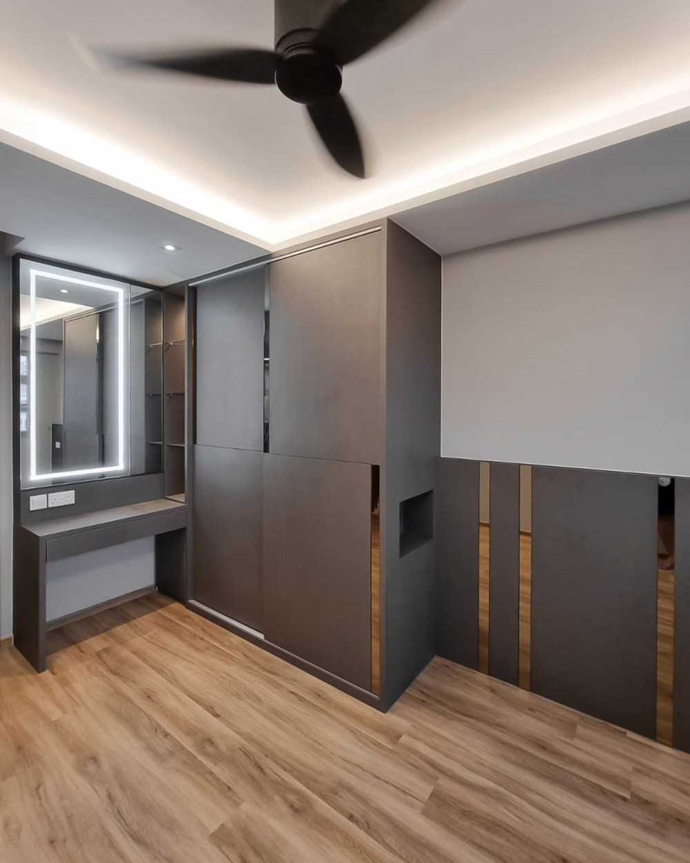 Modern Bedroom with Wardrobe and Sliding Wardrobe