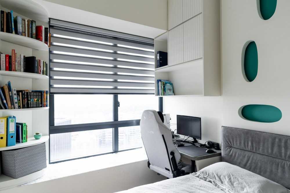 Modern Bedroom with Bookshelf and Feature Wall