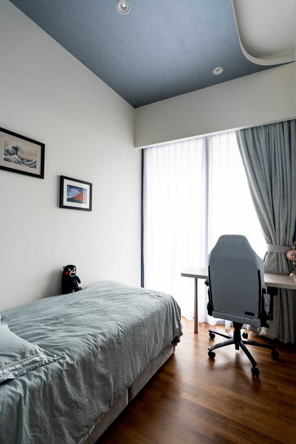 Modern Bedroom with Downlights and Lighting