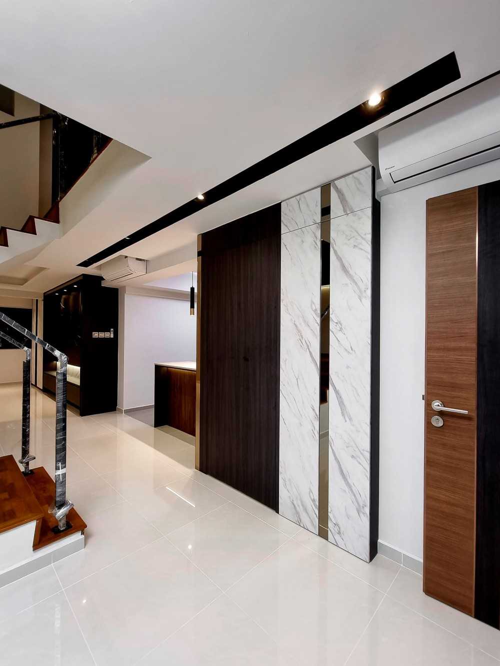 Modern Foyer with Feature Wall and Paintings