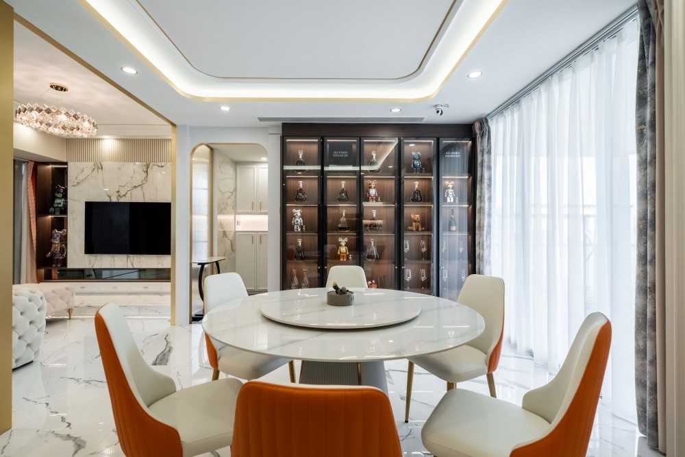 Modern Dining Room with Drop Ceiling and Ceiling Light