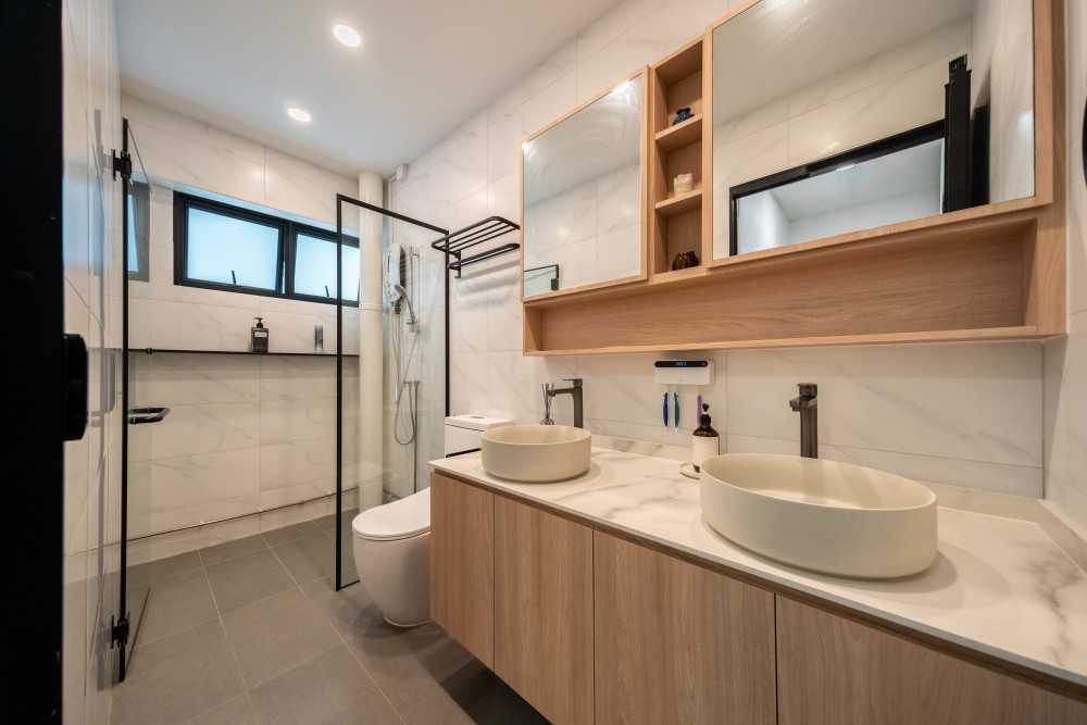 Contemporary Bathroom with Wood Flooring and Mirror
