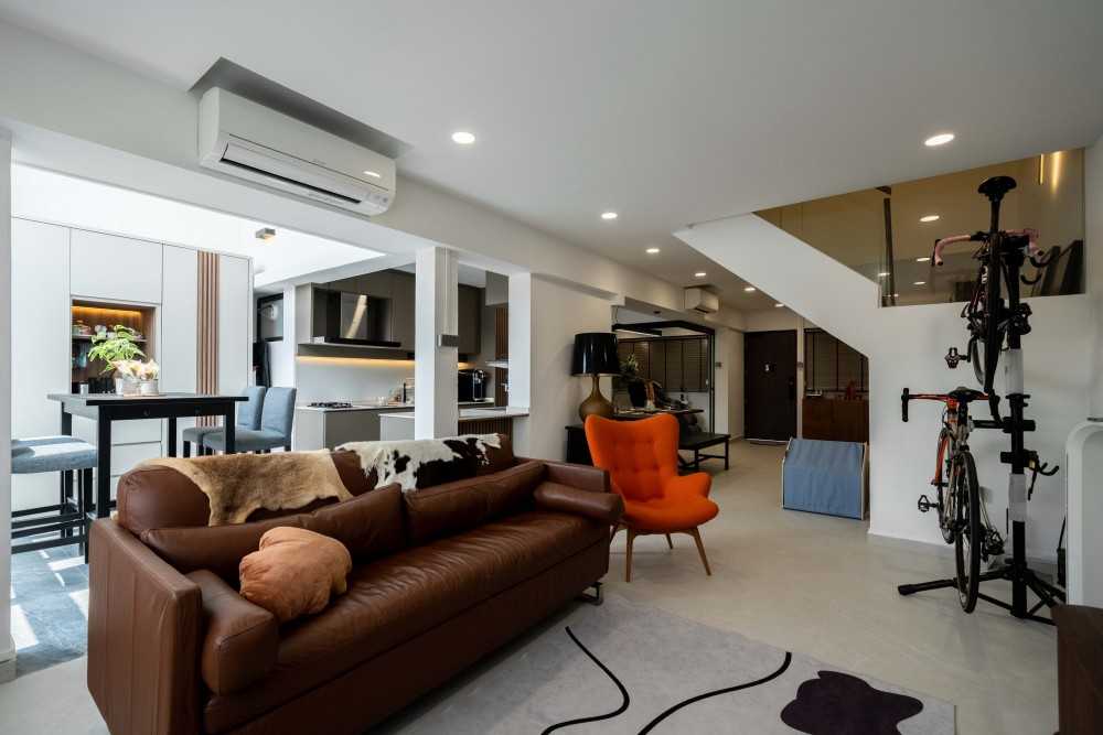 Contemporary Living Room with Vinyl Flooring and TV Console