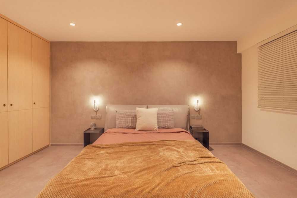 Modern Bedroom with Ceiling Light and Wardrobe