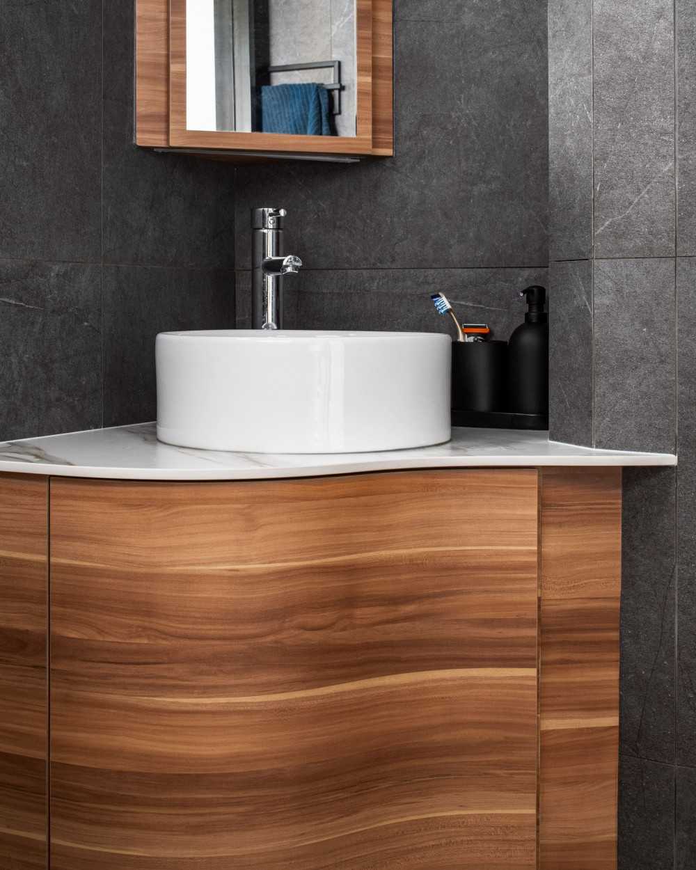 Eclectic Bathroom with Countertop and Wood Flooring