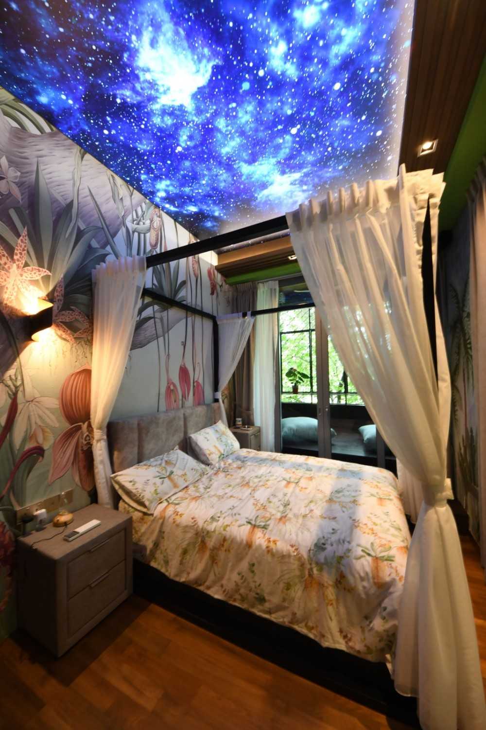 Contemporary Bedroom with Parquet Floor and Queen Bed