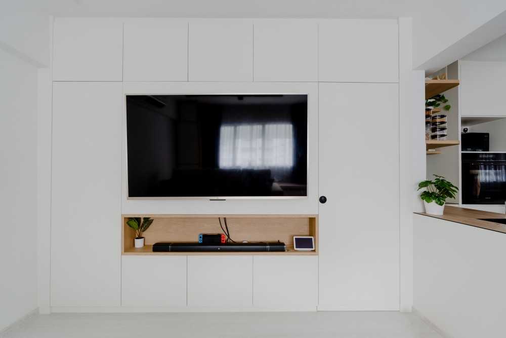 Modern Living Room with Settee and Countertop