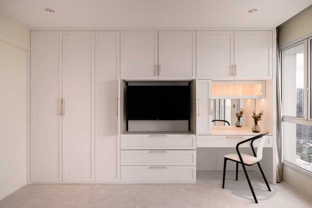 Transitional Bedroom with Bookshelf and Wardrobe