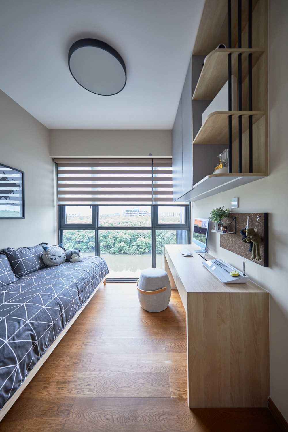Modern Study with Bookshelf and Desk Chairs