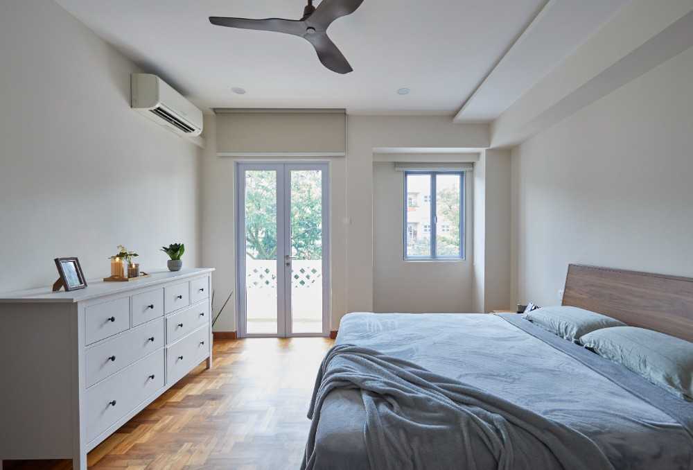 Modern Bedroom with Wood Flooring and Bedroom Dresser