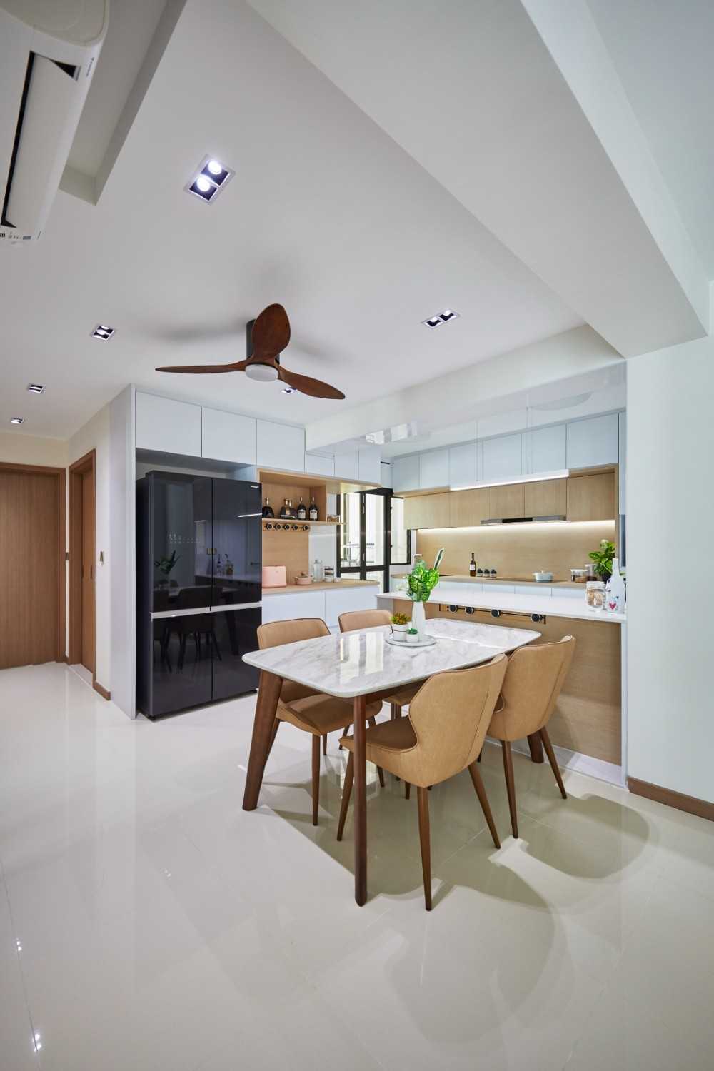 Contemporary Dining Room with Ceiling Light and Dining Table