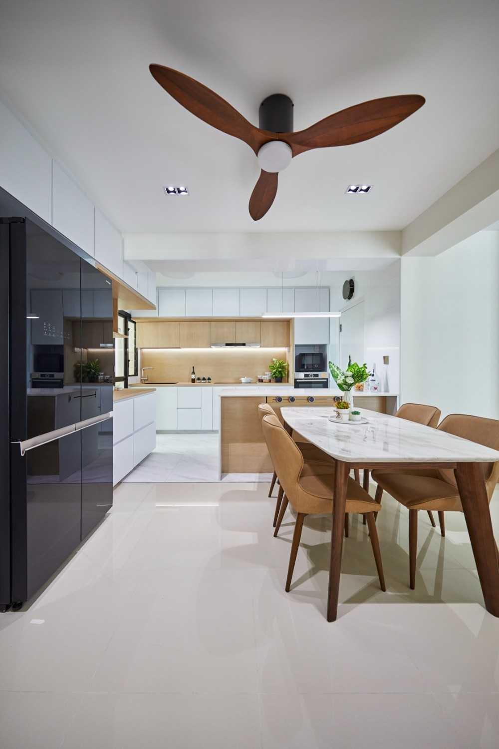 Contemporary Kitchen with Countertop and Marble Floor
