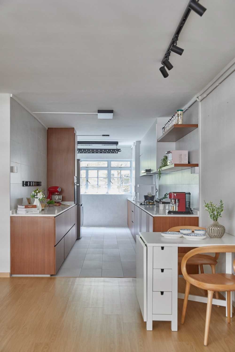Scandinavian Kitchen with Open Kitchen and Breakfast Counter