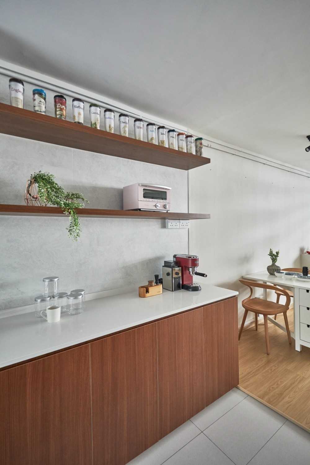 Scandinavian Kitchen with Kitchen Island and Open Kitchen