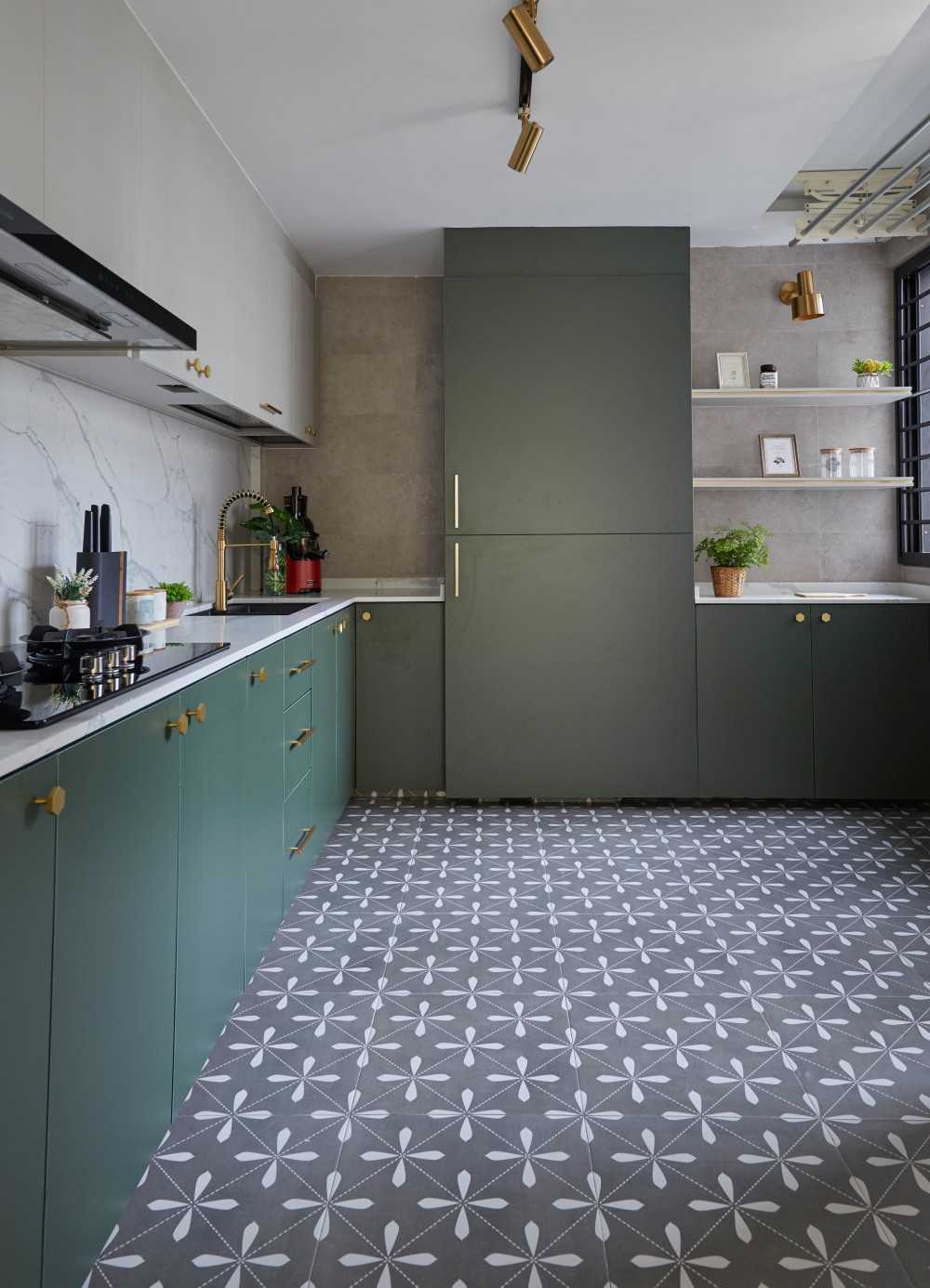 Contemporary Kitchen with Countertop and Marble Floor