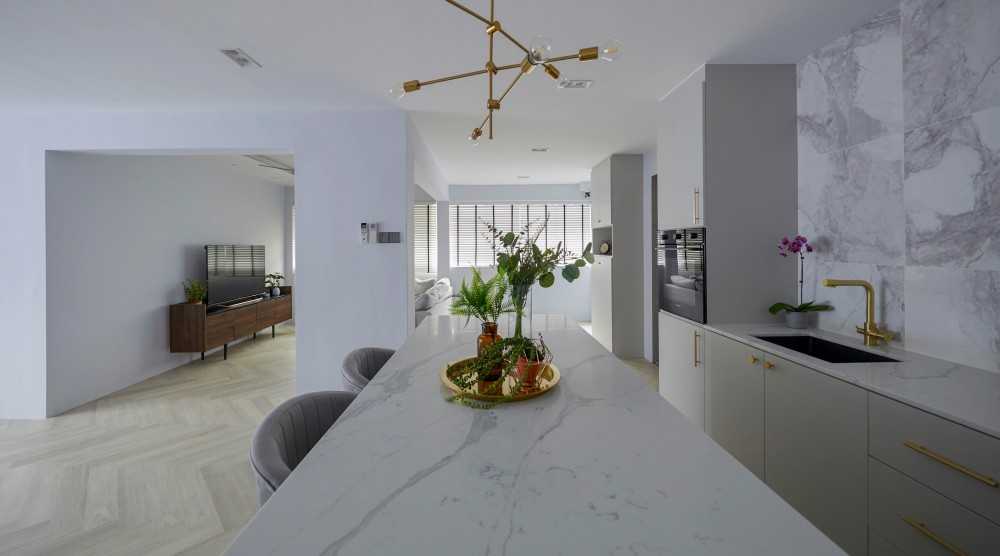Contemporary Dining Room with Chandelier and Dining Table