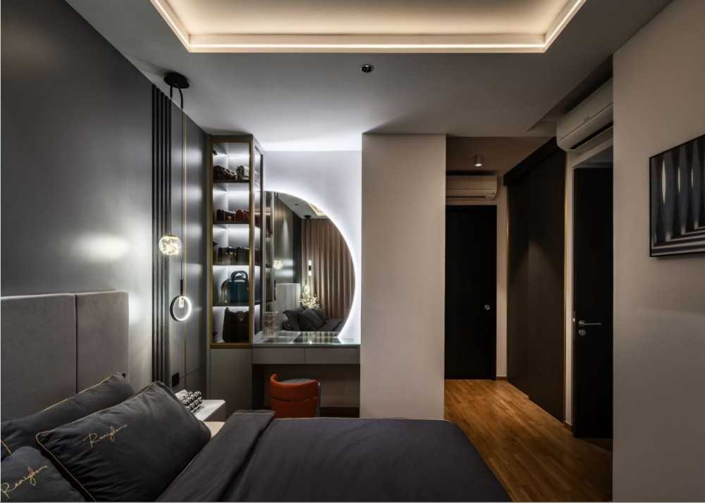 Modern Bedroom with Wood Flooring and Flooring