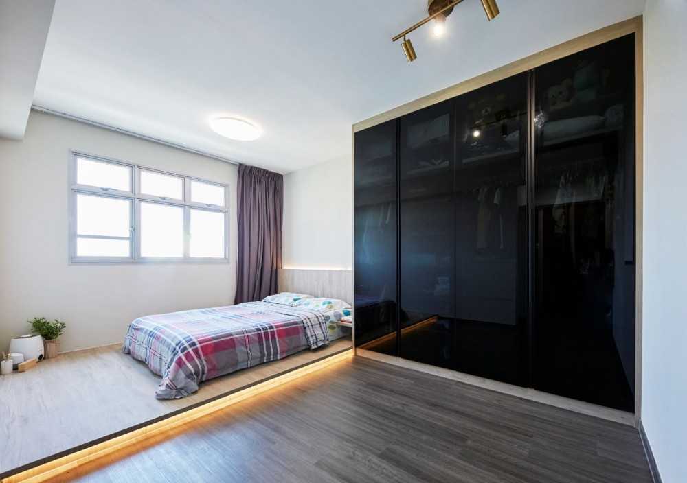 Contemporary Bedroom with Platform Bed and Wardrobe