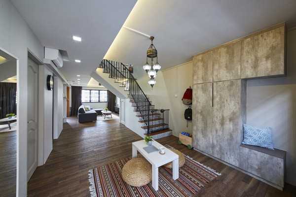 Contemporary Entryway with Seating Bench and Shoe Rack