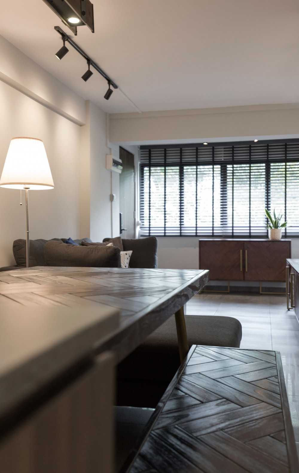 Contemporary Entryway with Shoe Rack and Console Table