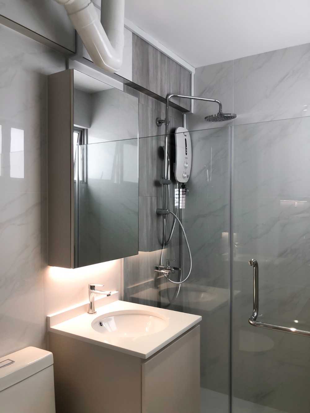 Scandinavian Bathroom with Mirror and Shower Screen