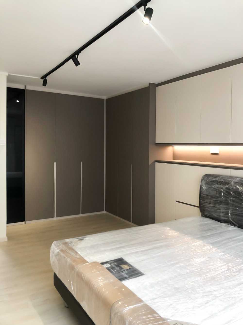 Scandinavian Bedroom with Wardrobe and Storage Cabinets