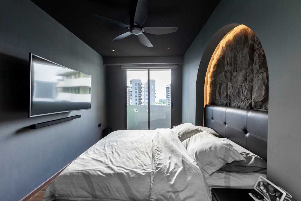 Industrial Bedroom with Vinyl Flooring and Cove Lighting