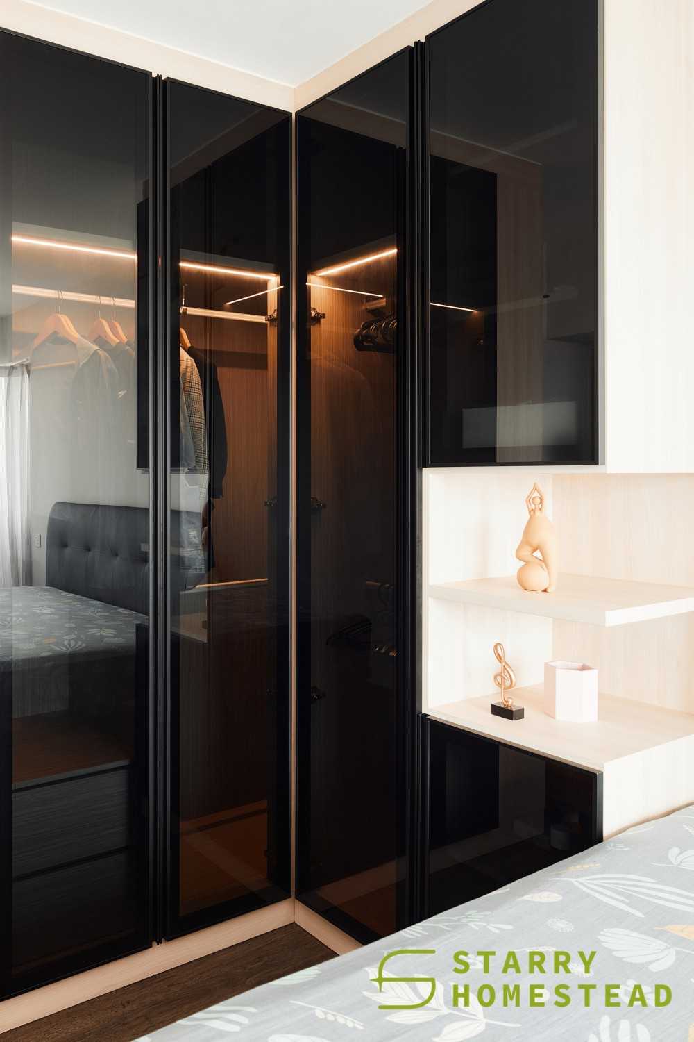 Scandinavian Bedroom with Wardrobe and Sliding Wardrobe
