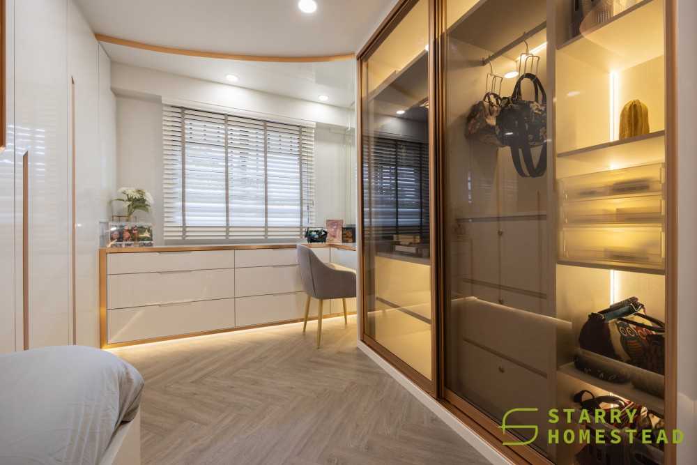 Modern Bedroom with Wardrobe and Sliding Wardrobe