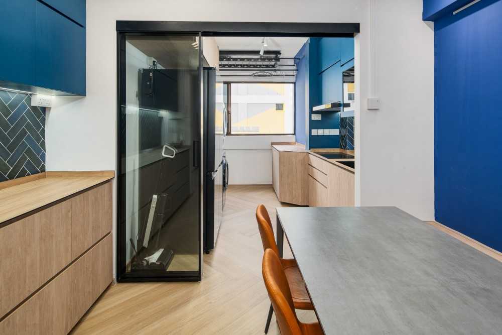 Eclectic Kitchen with Vinyl Flooring and Granite Floor