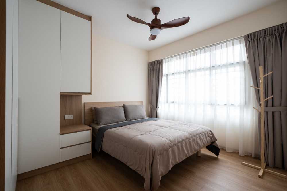 Scandinavian Bedroom with Vinyl Flooring and Herringbone Tiling