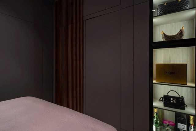Asian Bedroom with Vinyl Flooring and Wood Flooring