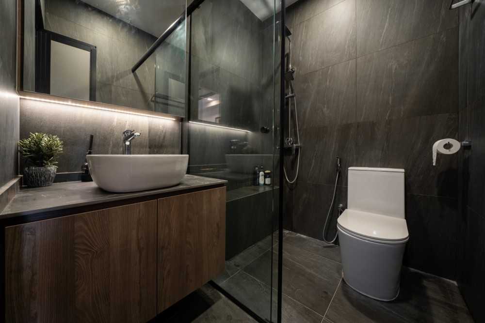 Modern Bathroom with Countertop and Herringbone Tiling