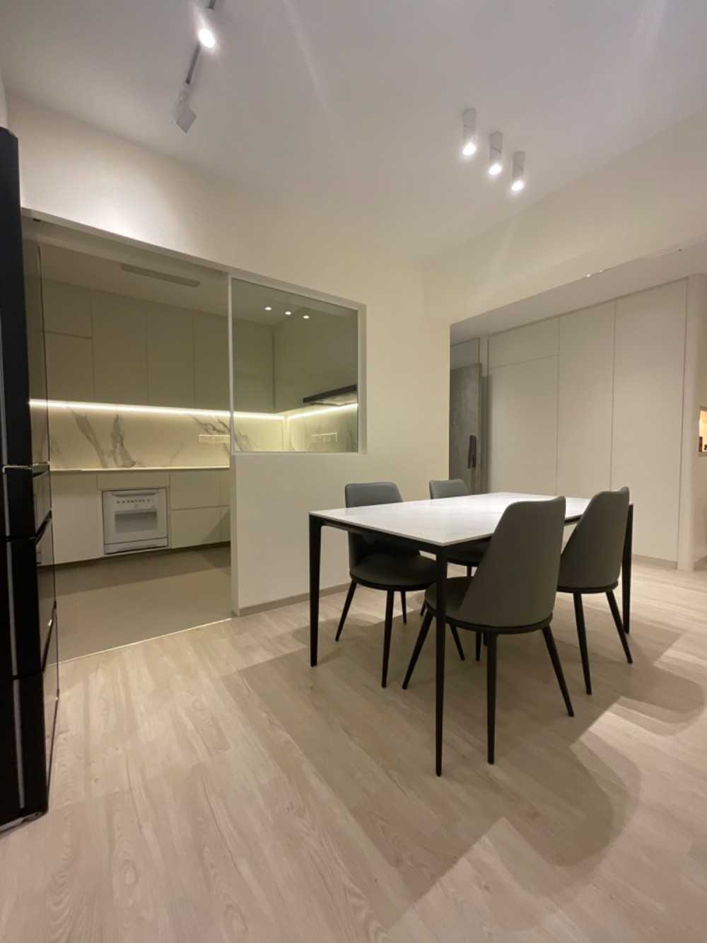 Minimalist Dining Room with Ceiling Light and Dining Table