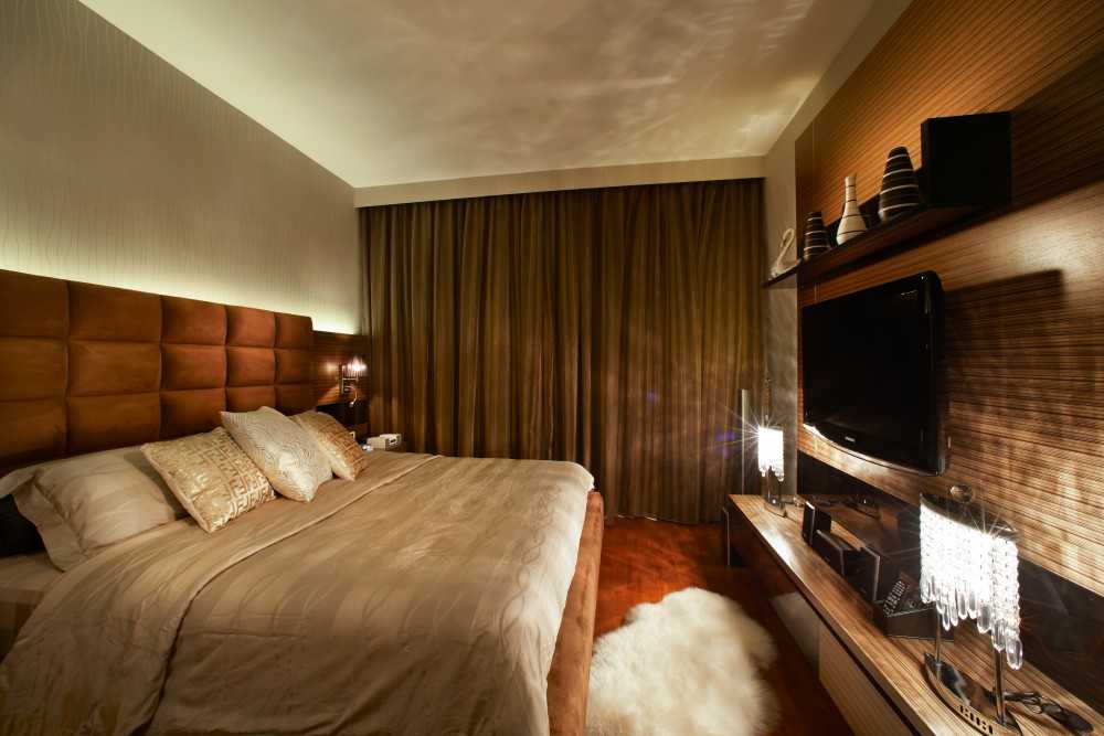 Contemporary Bedroom with TV Console and Feature Wall